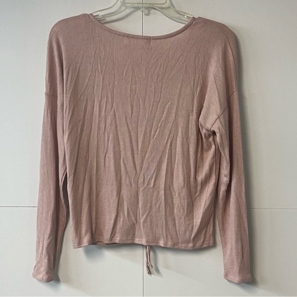 Hippie Rose light pink long sleeve top. Size Small. Soft and lightweight. - Picture 6 of 9